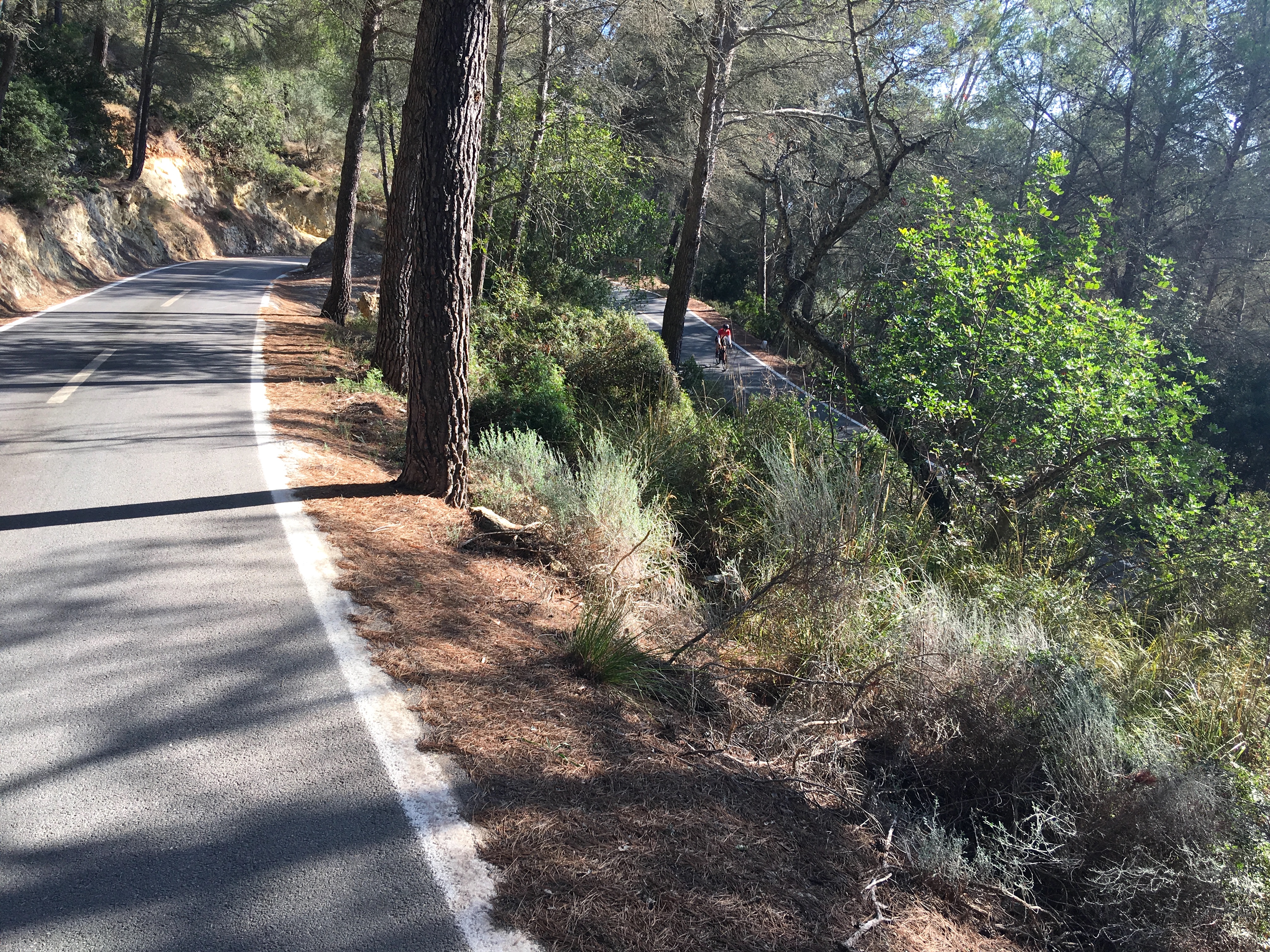 mallorca road cycling coll sa creu descend